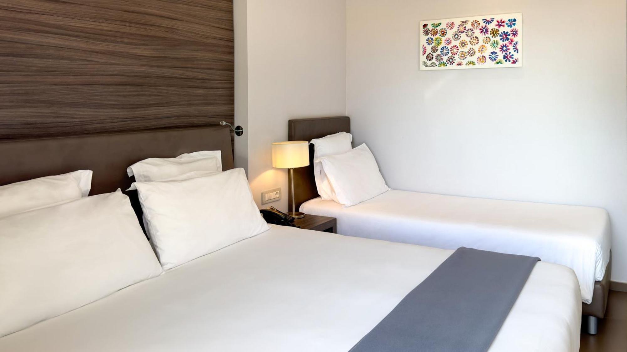 Comfort Triple Room