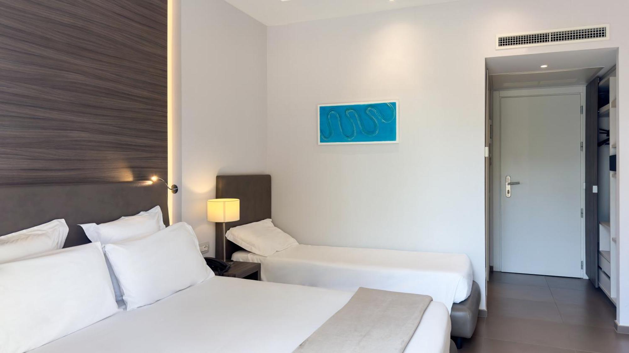 Comfort Triple Room